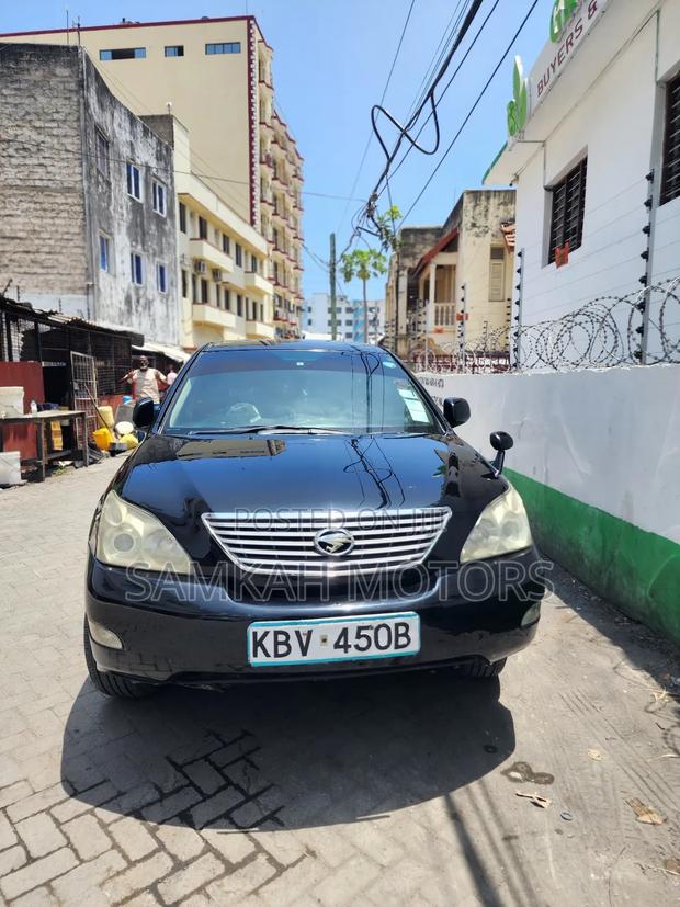 Toyota Harrier 2009 Green