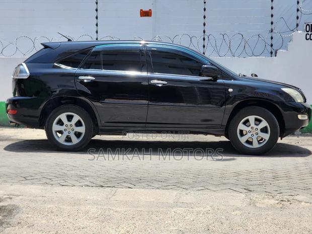 Toyota Harrier 2009 Green