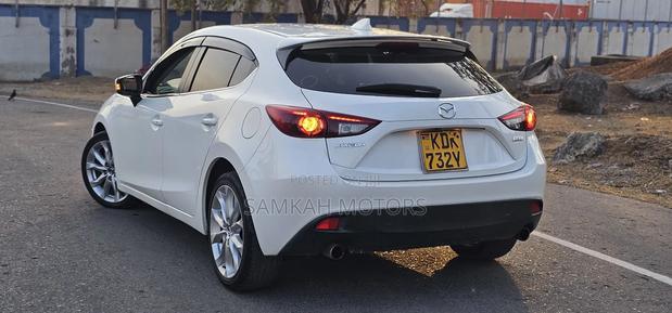 Mazda Axela 2017 White