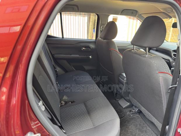 Toyota Raize 2019 Red