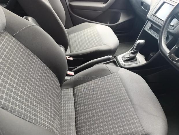 Volkswagen Polo 2018 Blue