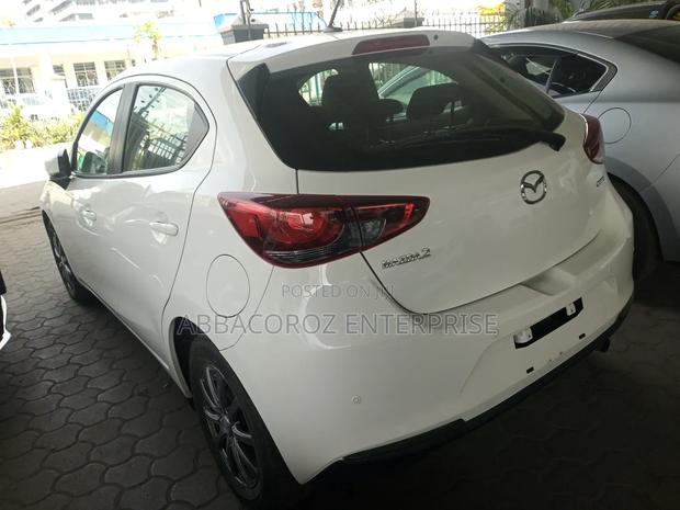 Mazda 2 2019 White
