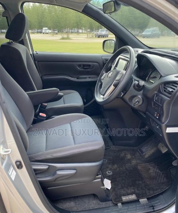 Toyota Noah 2.0 FWD (7 Seater) 2019 Silver