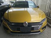 Volkswagen Arteon 2.0T SE AWD 4MOTION 2019 Beige for sale