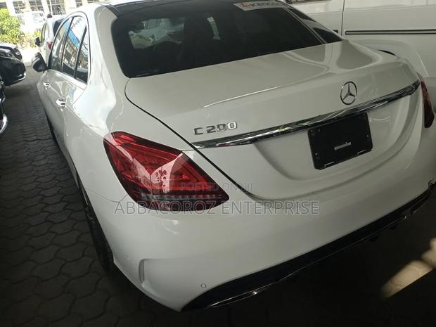 Mercedes-Benz C200 2018 White