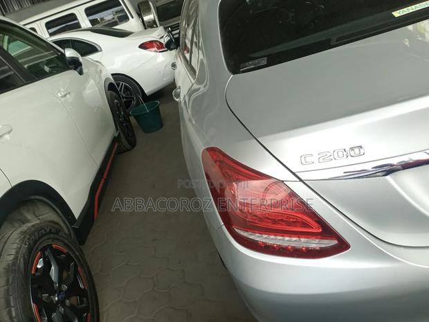Mercedes-Benz C200 2018 Gray