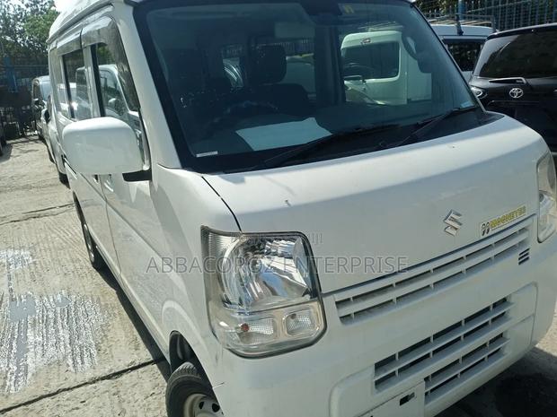 Suzuki Every Wagon 2018 White