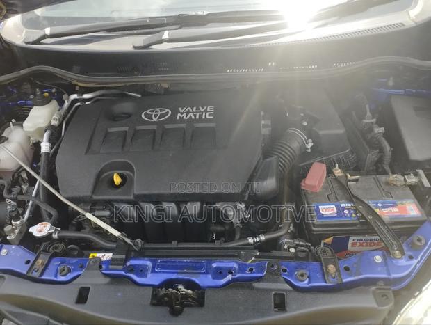 Toyota Wish 2016 Blue