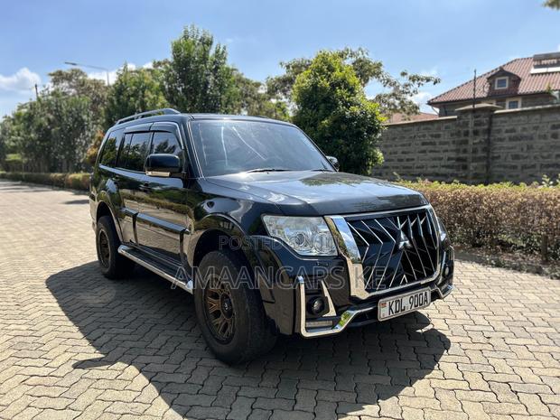 Mitsubishi Pajero V90 3.2 DI-D GL 2015 Black