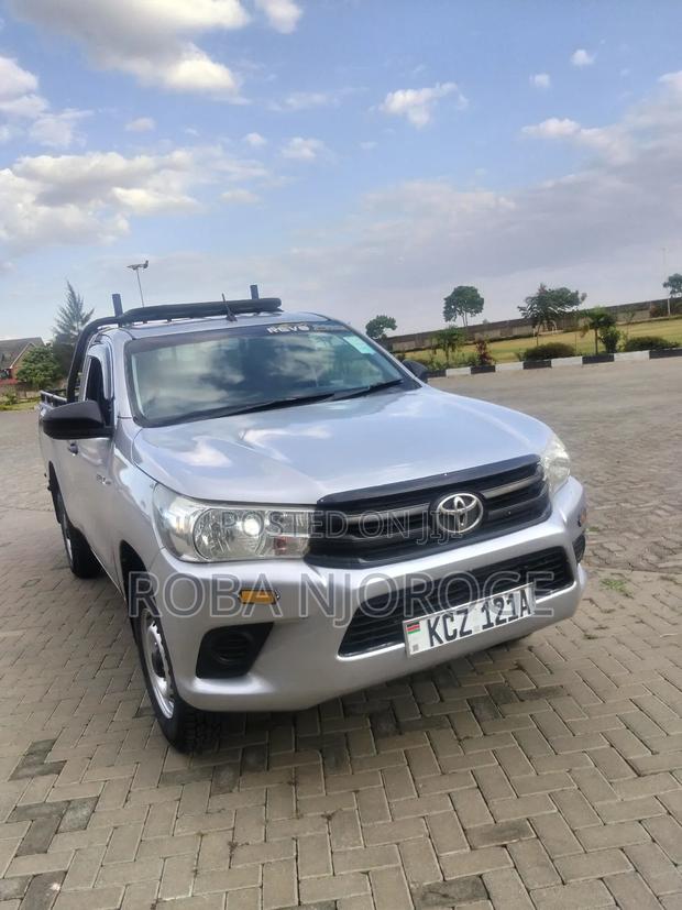 Toyota Hilux 2.4 Diesel 2020 Silver