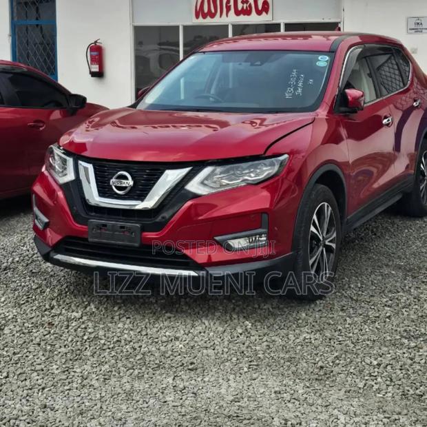 Nissan X-Trail 2.0 Petrol AWD 2019 Red