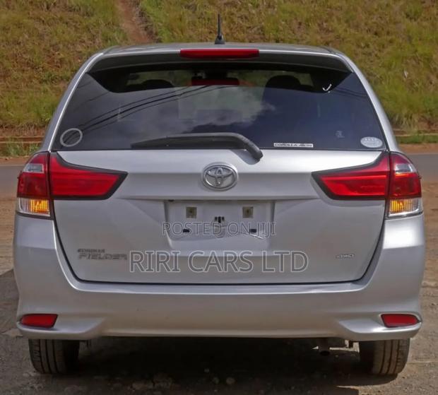 Toyota Corolla Fielder 1.5 Petrol FWD 2018 Silver