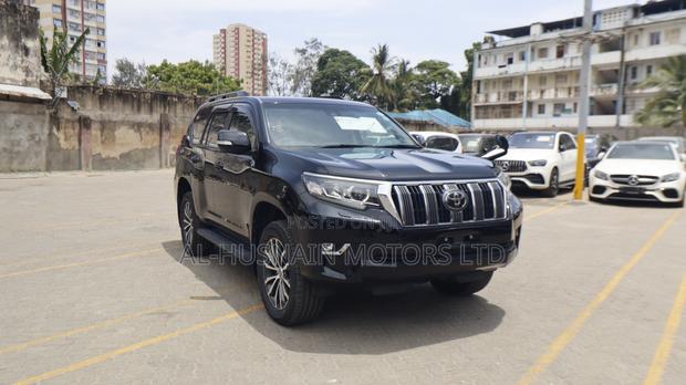Toyota Land Cruiser Prado 2.7 2019 Black