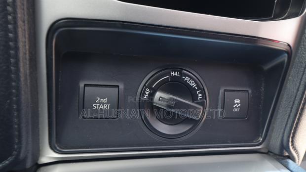 Toyota Land Cruiser Prado 2.7 2019 Black