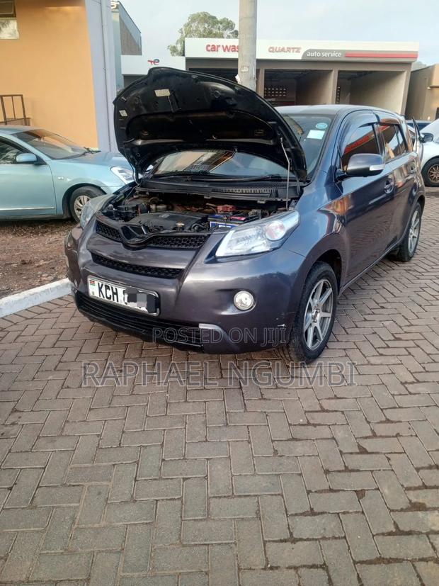 Toyota IST 2009 Black