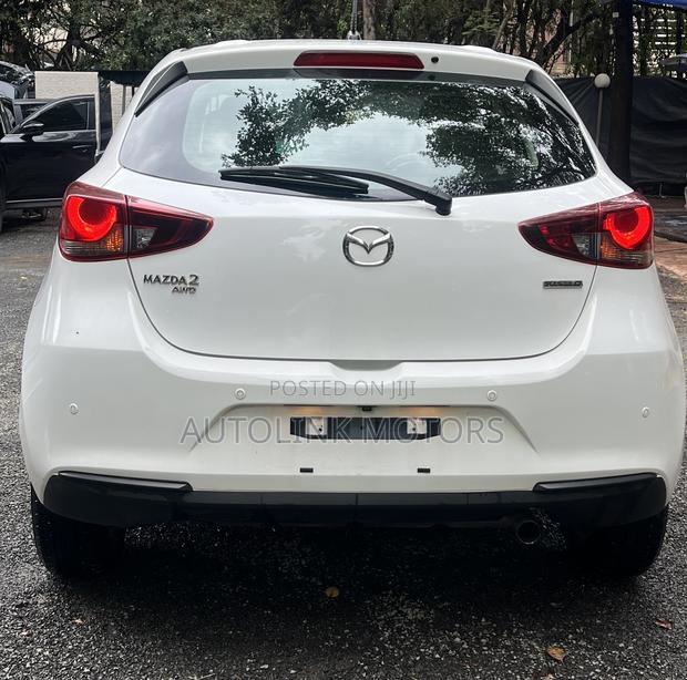 Mazda 2 2020 White