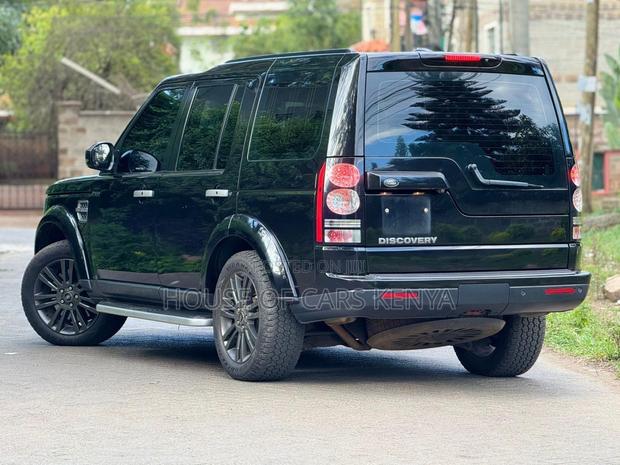 Land Rover Discovery 2016 Black