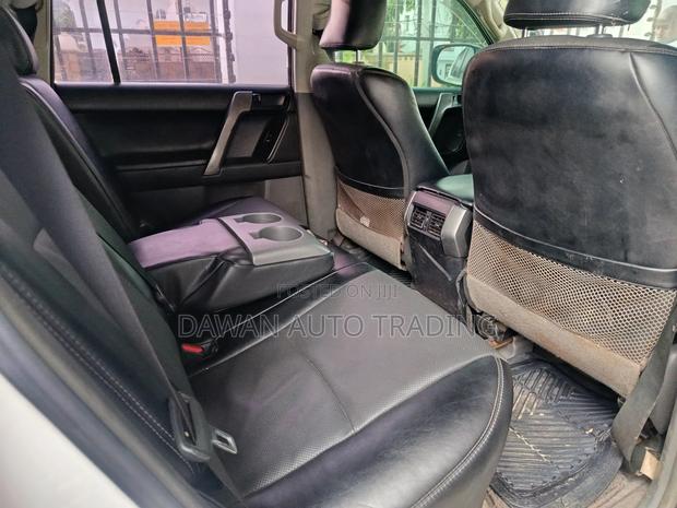 Toyota Land Cruiser Prado 2015 White