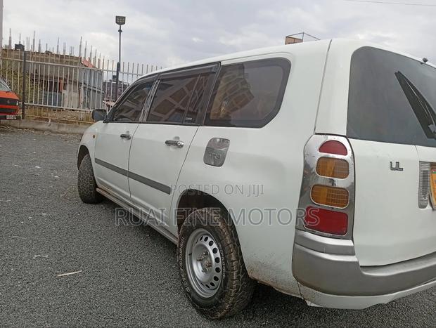 Toyota Succeed 2013 White