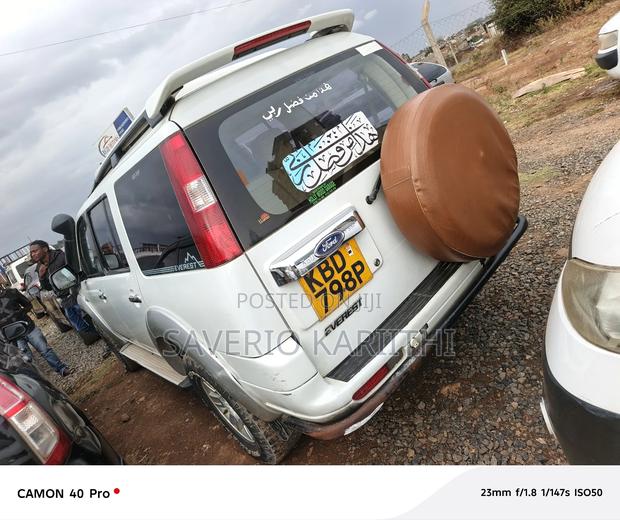 Ford Everest 2007 White