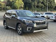 Subaru Forester Premium AWD 2019 Gray for sale