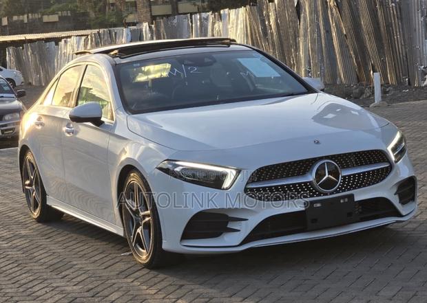 Mercedes-Benz A-Class 2019 White