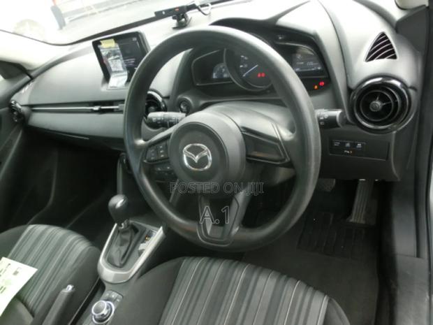 Mazda 2 2019 Silver
