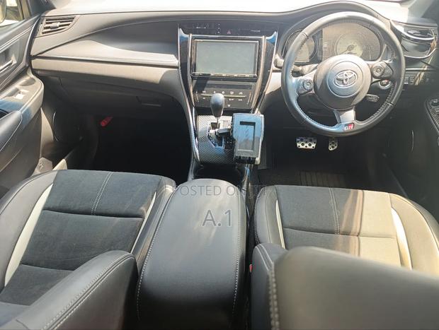 Toyota Harrier 2.0 Turbo GR Sport 2019 Black