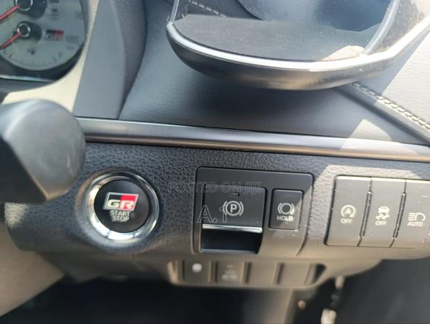 Toyota Harrier 2.0 Turbo GR Sport 2019 Black