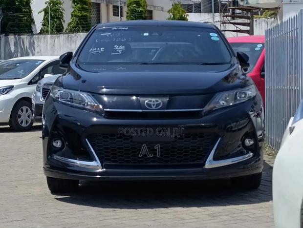 Toyota Harrier 2.0 Turbo GR Sport 2019 Black