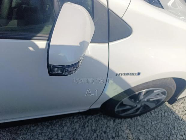 Toyota Aqua 2018 White