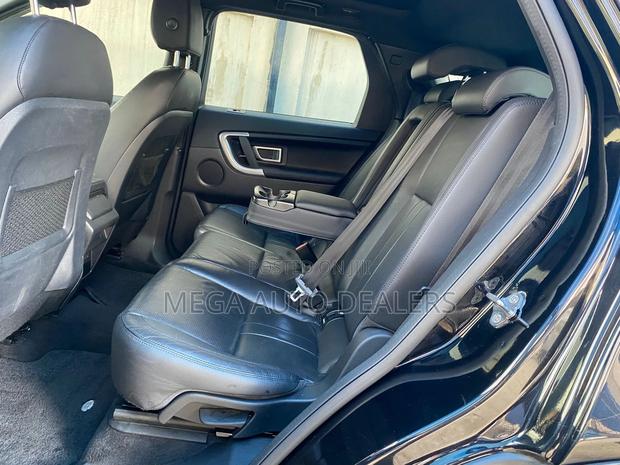 Land Rover Discovery Sport 2018 Black
