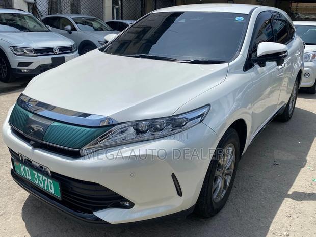Toyota Harrier 2018 White