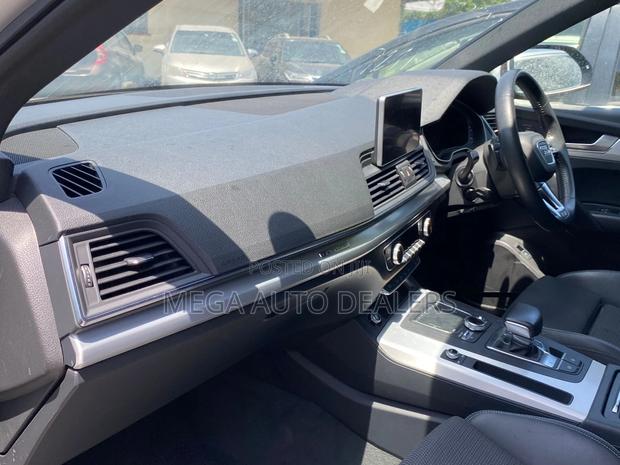 Audi Q5 2.0T Premium AWD quattro 2018 White