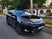 Toyota Harrier 2.0 4WD 2016 Black for sale