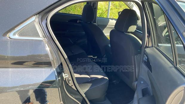 Mitsubishi Eclipse 2018 Black