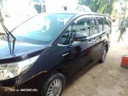 Toyota Esquire 1.8 FWD Hybrid (7 seater) 2017 Maroon for sale