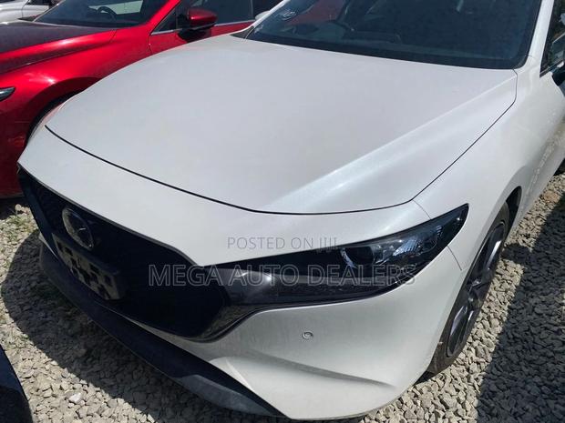 Mazda 3 2019 White