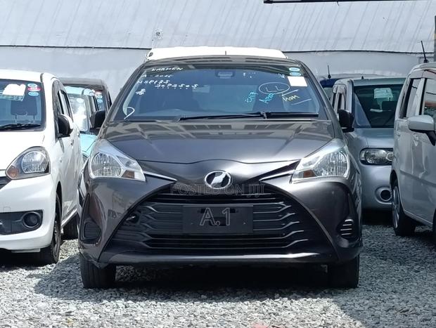 Toyota Vitz 2019 Gray