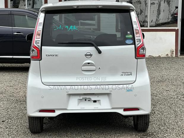 Nissan Dayz Roox 2019 White
