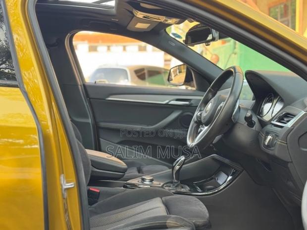 BMW X2 2018 Gold