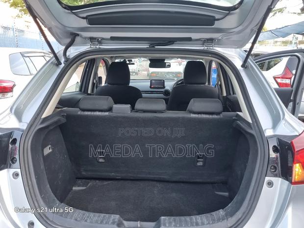 Mazda 2 2020 Silver