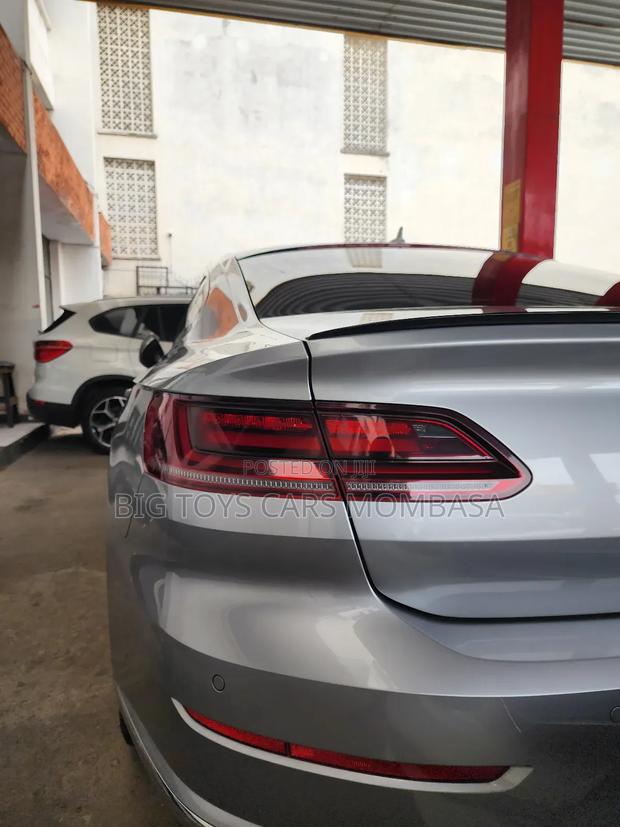 Volkswagen Arteon 2.0T SE AWD 4MOTION 2019 Gray