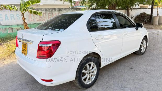 Toyota Axio 2017 White