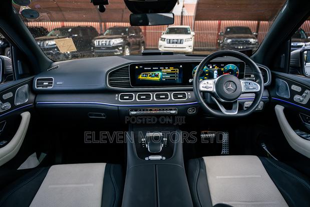 Mercedes-Benz GLE-Class GLE 400d 4MATIC 2020 Gold