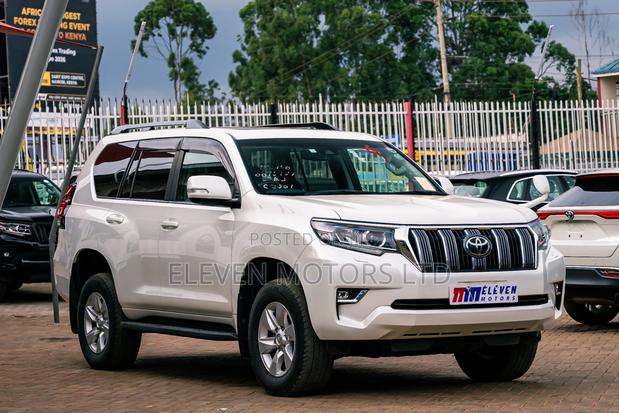 Toyota Land Cruiser Prado 2.7 2019 White