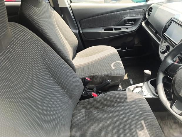 Toyota Vitz 1.0 FWD 5dr 2019 White