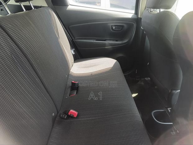 Toyota Vitz 1.0 FWD 5dr 2019 Black