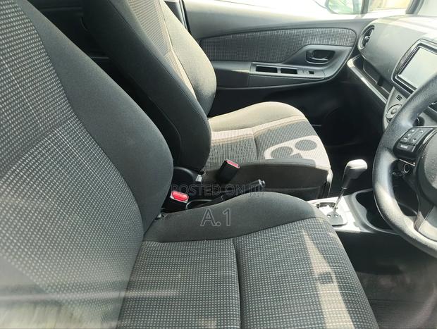 Toyota Vitz 1.0 FWD 5dr 2019 Black
