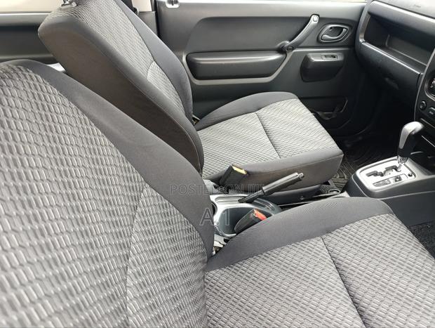 Suzuki Jimny 2018 Blue